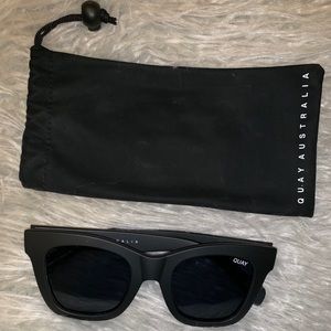 QUAY SUNGLASSES